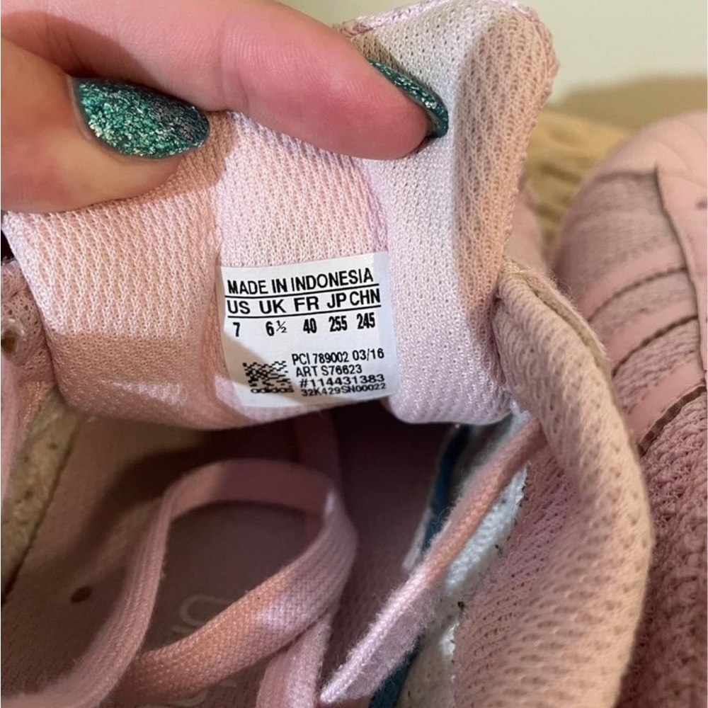 Pink Adidas Superstars - Picture 6 of 6